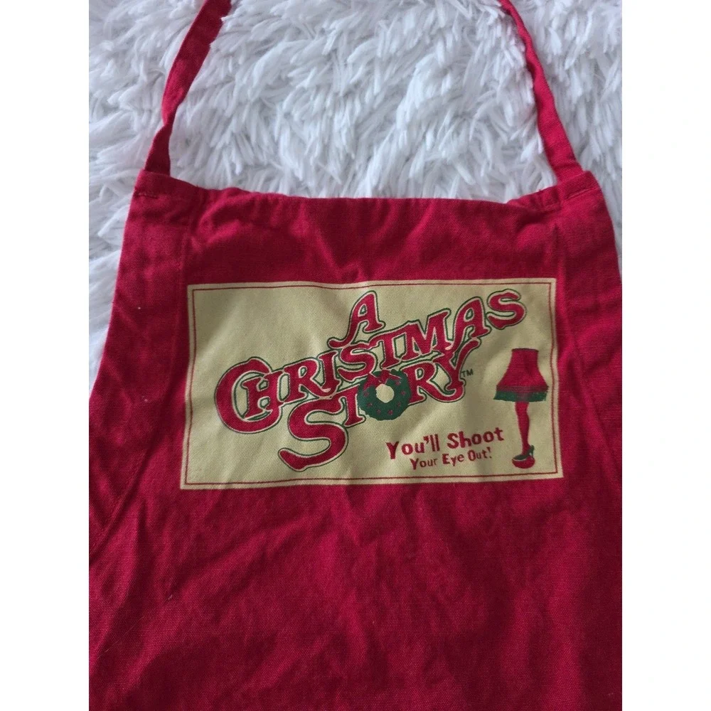 A Christmas Story Apron Red Two Pockets Tie Back Collectible Cooking Family Time